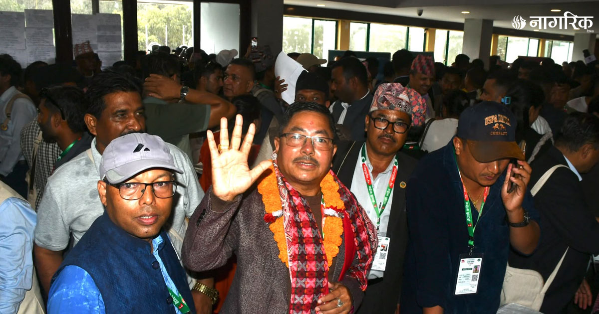 गगनलाई रोक्न होइन, आन्तरिक लोकतन्त्र जोगाउन सभापतिमा उम्मेदवारी दिए: खड्गी
